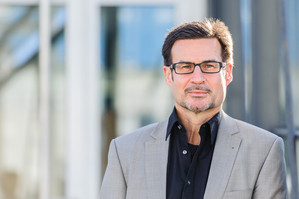 Prof. Dr. Martin Dreher - Anerkannter Experte im Flexodruck.